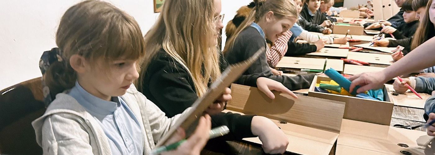 „Wyjście z klasą” – warsztaty „Koń, niedźwiedź i jednorożec”